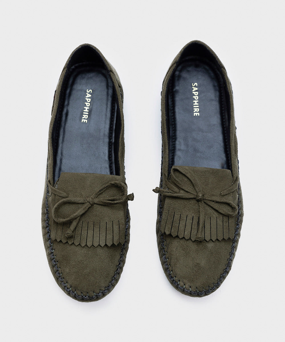 Loafers With Fringe Detail