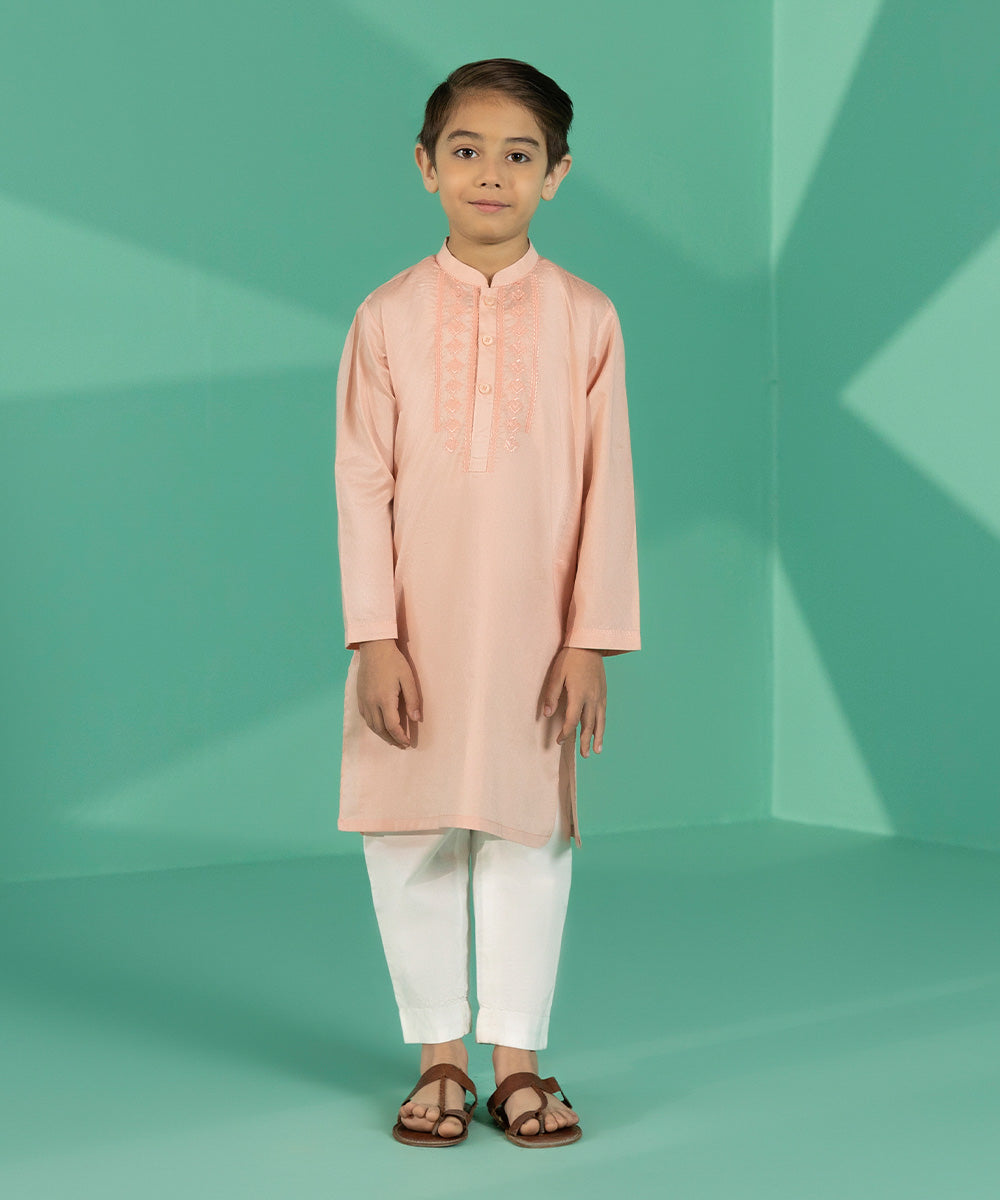 Embroidered Dobby Kurta