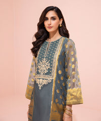 2 Piece - Embroidered Jacquard Suit