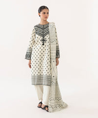 2 Piece - Embroidered Jacquard Suit