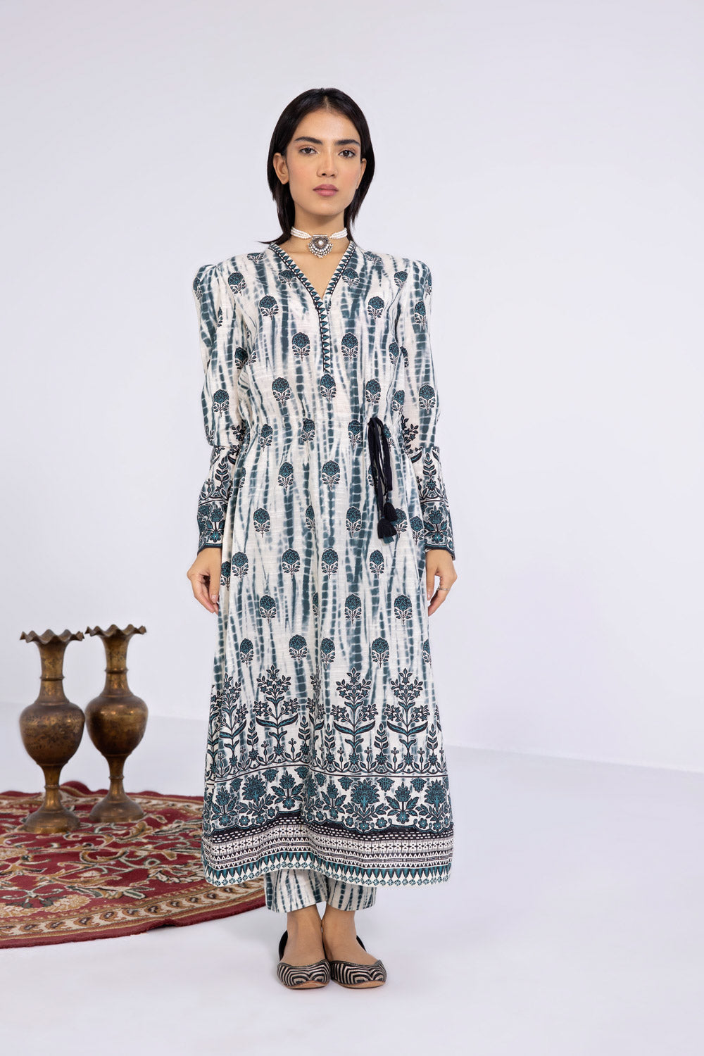 2 Piece - Printed Khaddar Suit