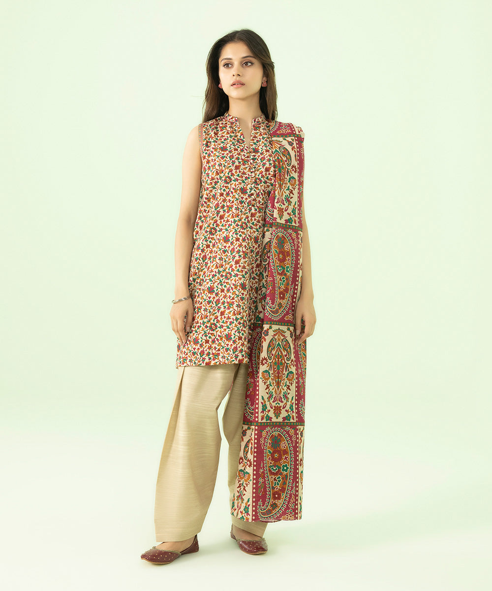 3 Piece - Printed Khaddar Suit