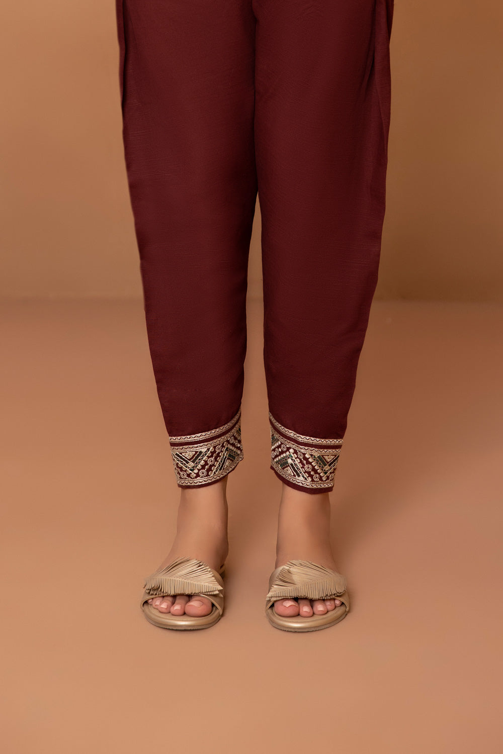 Embroidered Khaddar Shalwar