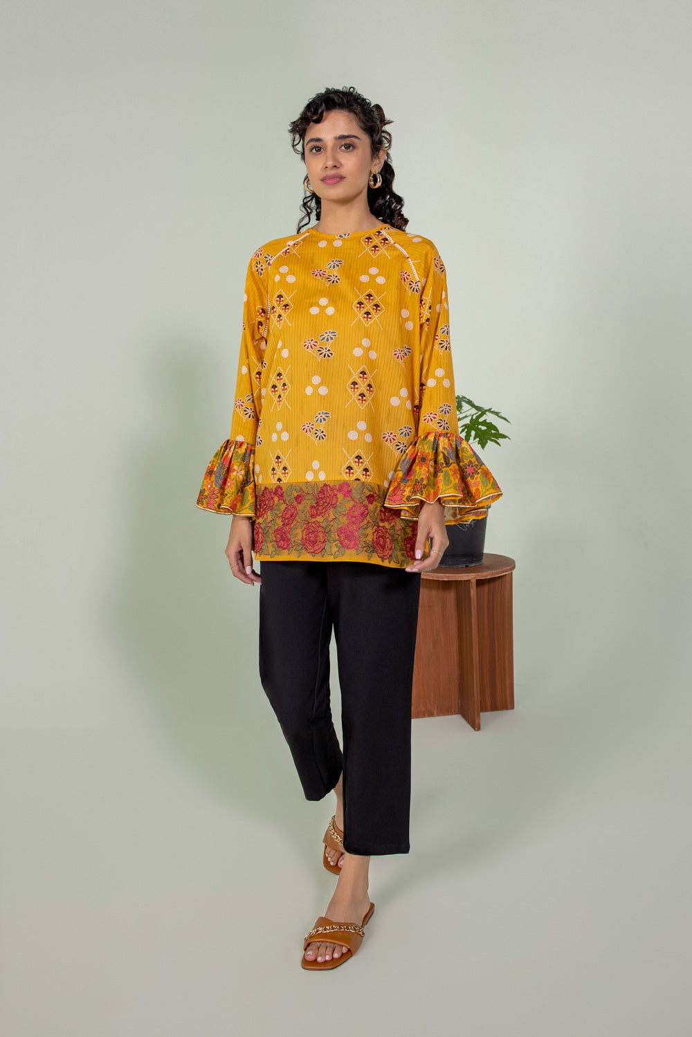 Embroidered Lawn Kurti