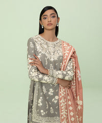 3 Piece - Embroidered Khaddar Suit