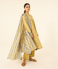 3 Piece - Printed Khaddar Suit