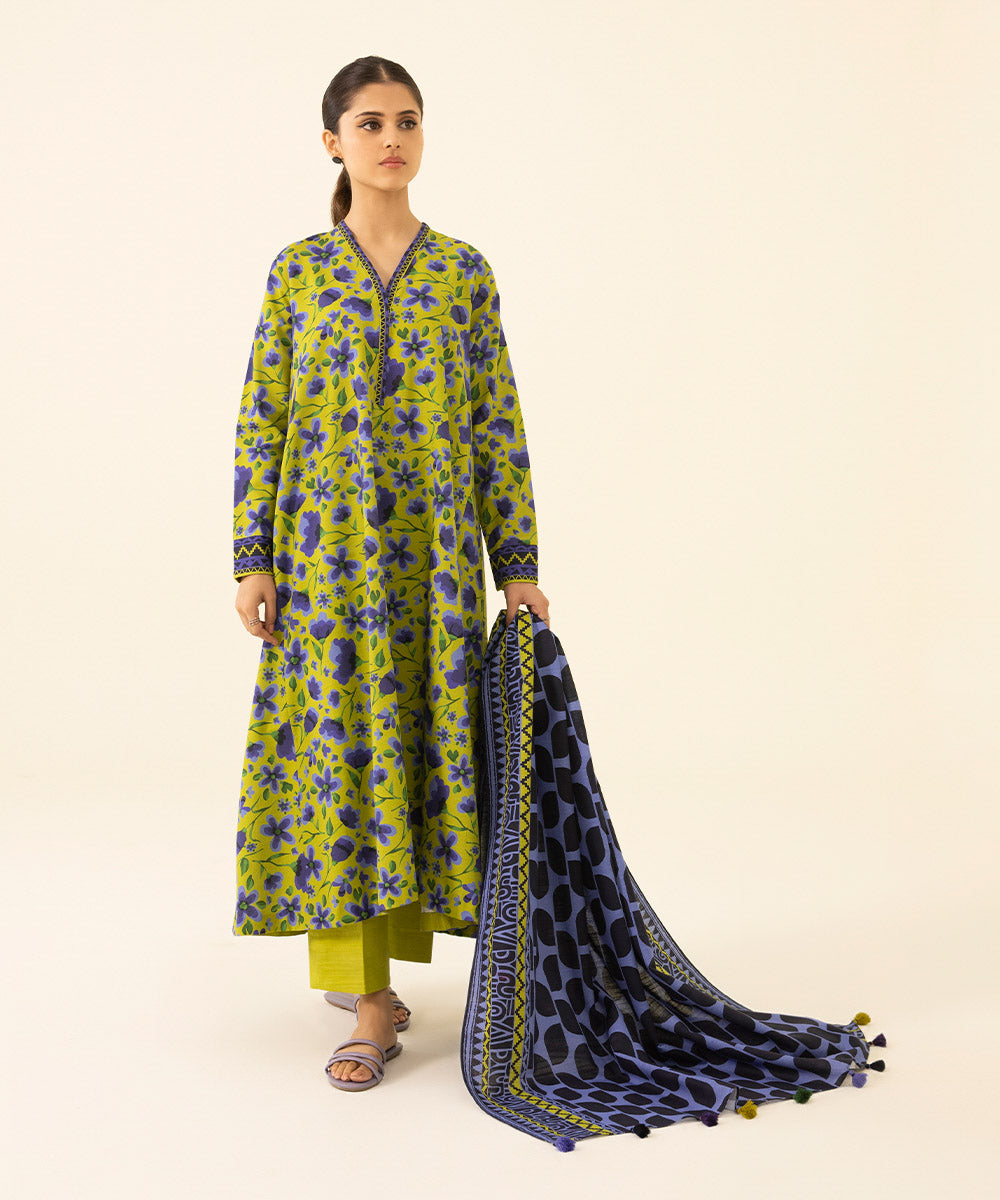 3 Piece - Printed Khaddar Suit