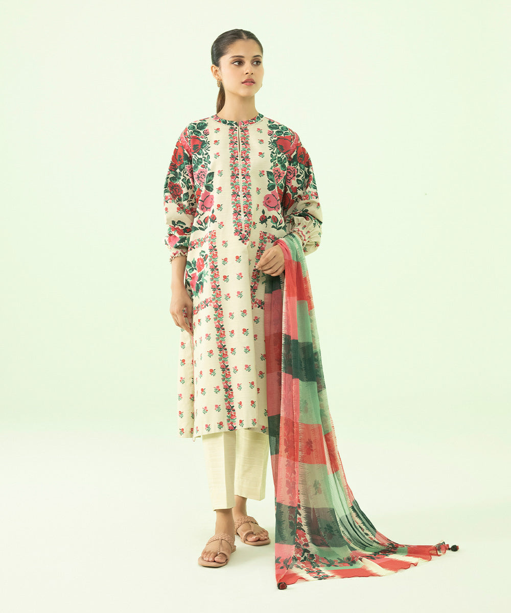 3 Piece - Printed Khaddar Suit