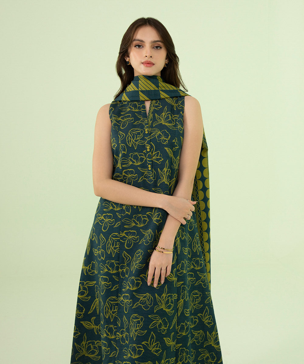 3 Piece - Printed Zari Khaddar Suit